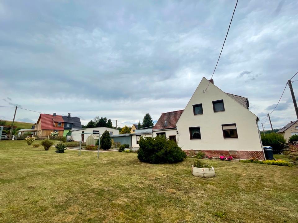 Thumbnail-Hübsche Doppelhaushälfte mit großzügigem Grundstück