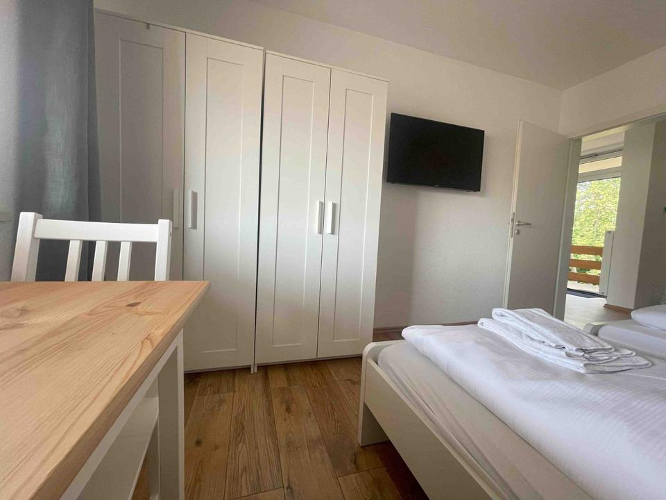 Thumbnail-(SAD163) Möblierte Monteurwohnung mit Balkon