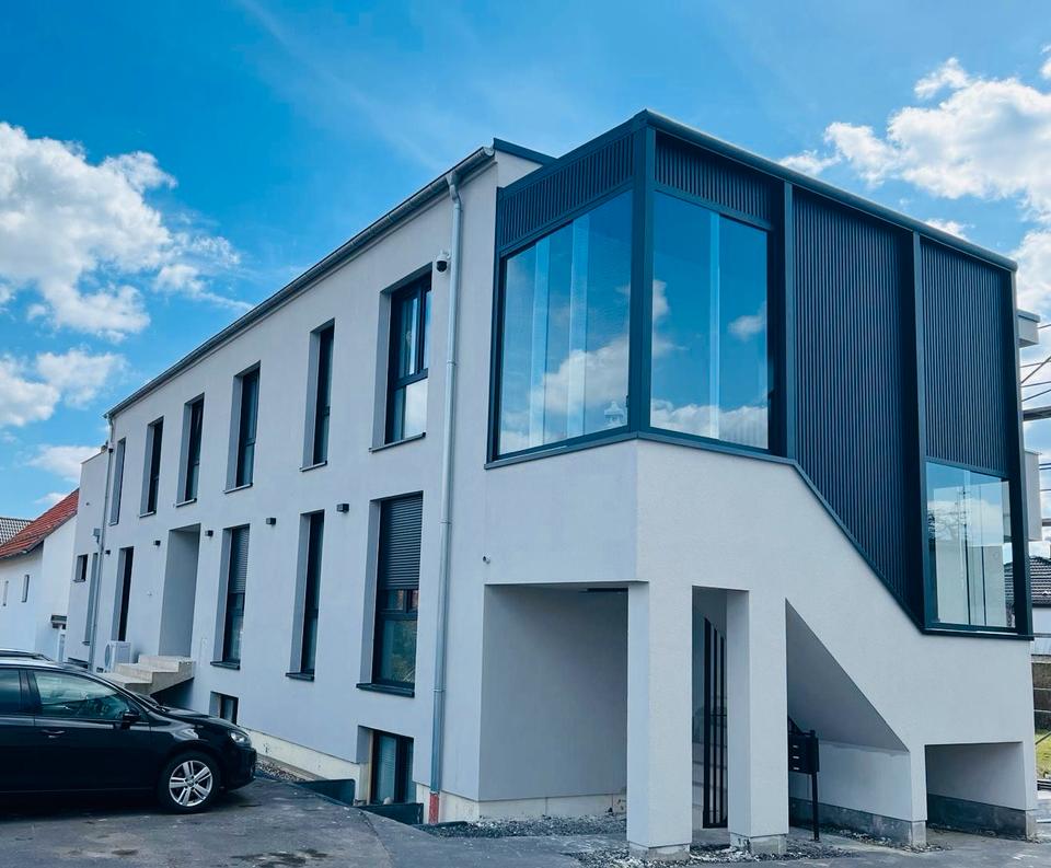 Thumbnail-Moderne 3-Zimmer-Neubauwohnung 90 m² mit Balkon