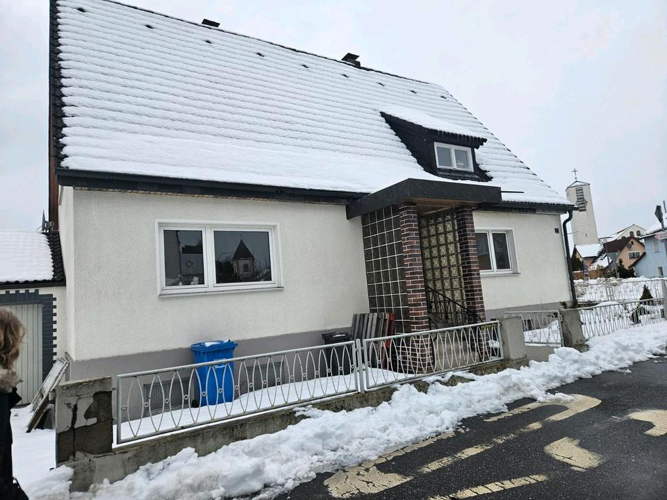 Thumbnail-Sanierungsbedürftiges Einfamilienhaus