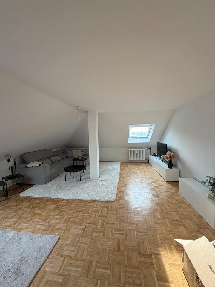 Thumbnail-Helle 3-Zimmer-Dachgeschosswohnung in 65830 Kriftel