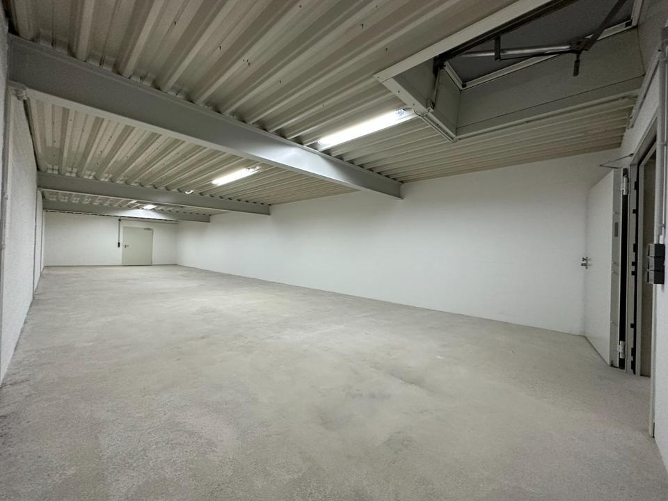 Thumbnail-Bonn Beuel - 94m² Lager Lagerhalle Lagerfläche Lagerraum 1. OG
