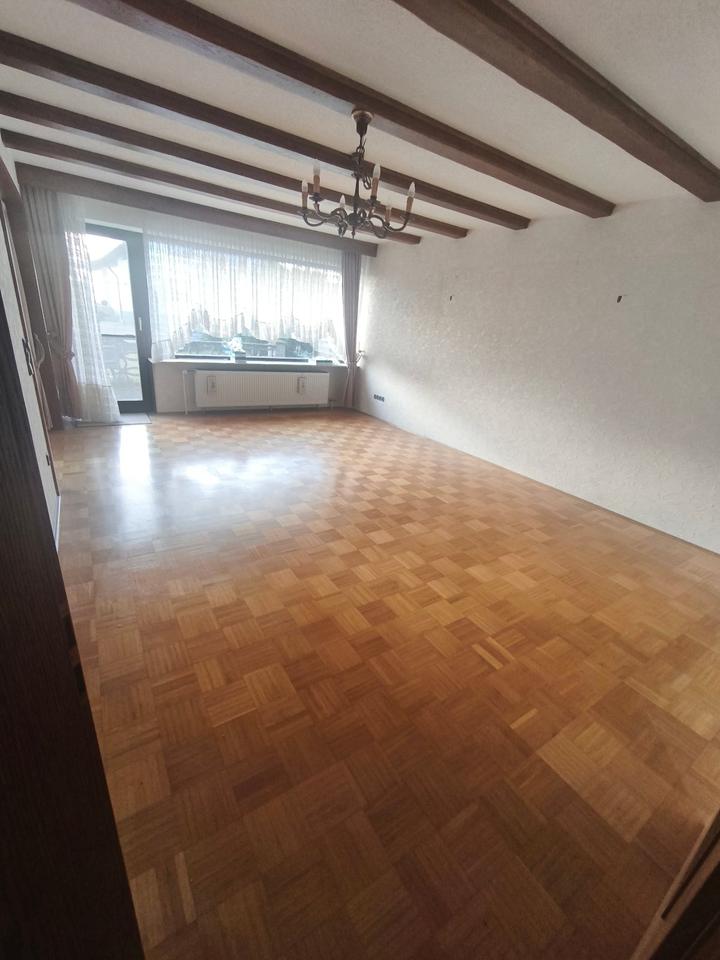 Thumbnail-Helle 3-Zimmer-Erdgeschosswohnung mit Terrasse & kleinem Garten