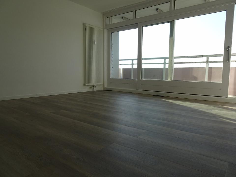 Thumbnail-Attraktive Wohnung mit Weitblick direkt am EEZ, Provisionsfrei