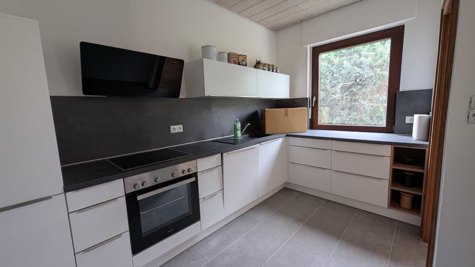 Thumbnail-helle 4 ZKB-Wohnung mit Moselblick, Balkon und Garten