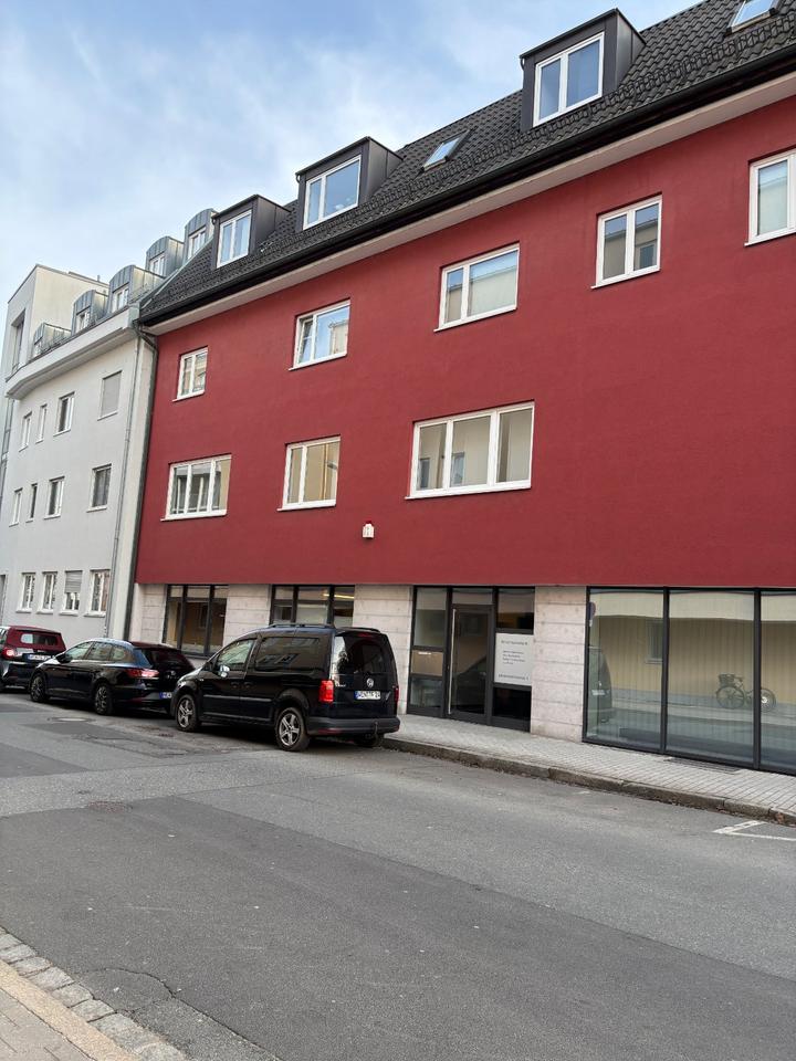 Thumbnail-4-Zimmer Dachgeschosswohnung Nähe Klinikum