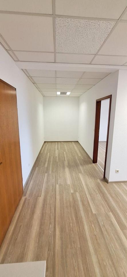 Thumbnail-PraxisBüroGewerbefläche im 'Gesundheitshaus', 69 m², von privat