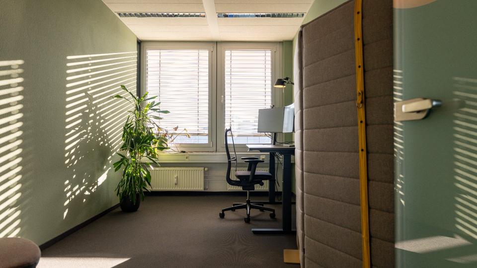 Thumbnail-Coworking-Einzelbüro Hamburg Bahrenfeld - tageweise zu mieten