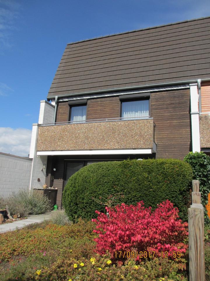 Thumbnail-Helles großzügiges Haus (REH) mit drei Zimmern in BS-Veltenhof