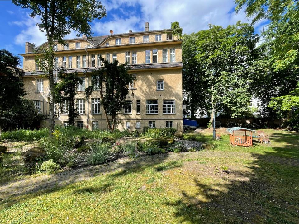 Thumbnail-240 m2 Büroetage in alter Fabrik, Frankfurt am Main Höchst