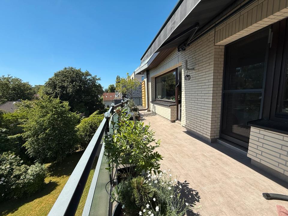 Thumbnail-Vollsaniertes Penthouse mit 100qm Dachterrassen in Oldenfelde