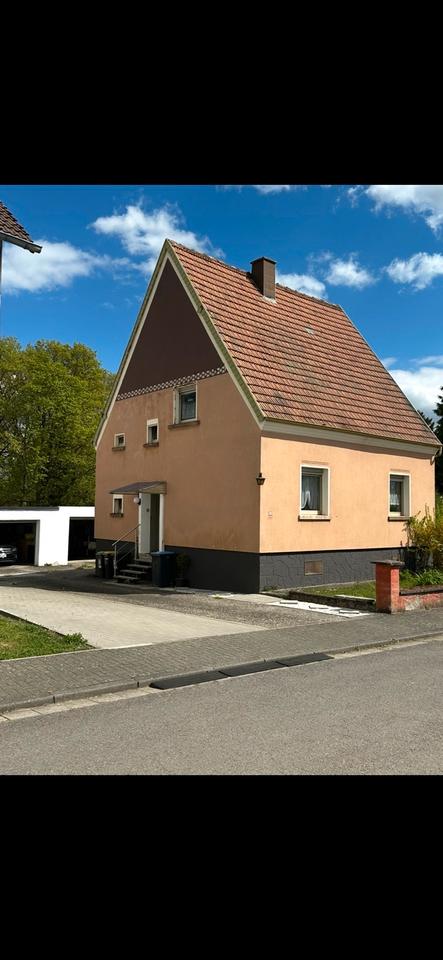 Thumbnail-Einfamilienhaus in Oberbexbach mit 992 qm Grundstück