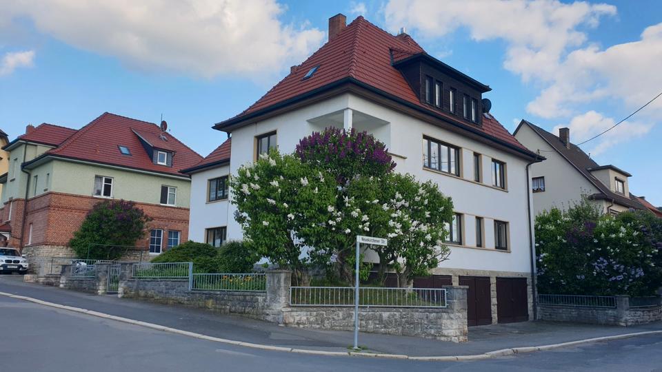 Thumbnail-3-Raum-Wohnung in Meiningen Ost, Parkett, zwei Balkone, ab sofort