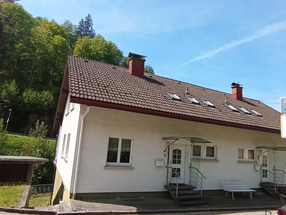 Thumbnail-Gepflegte Doppelhaushälfte