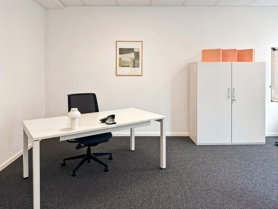 Thumbnail-Privater Büroraum für 1 Person in REGUS Röslerstraße