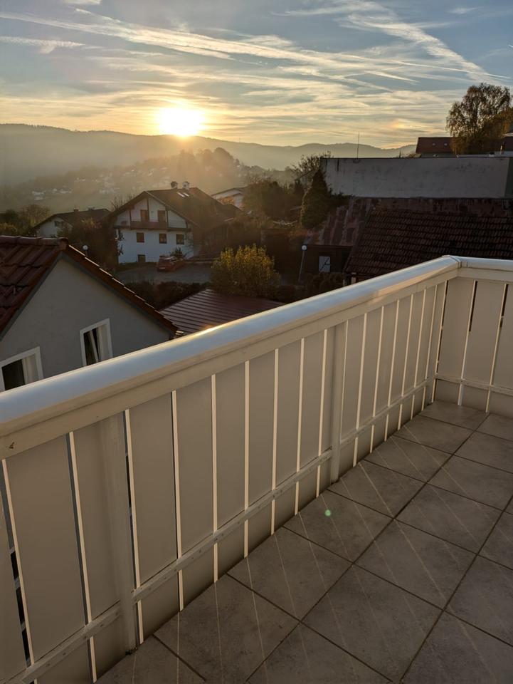 Thumbnail-Renovierte 3-Zimmer-Wohnung am Marktplatz Schönberg mit Balkon un