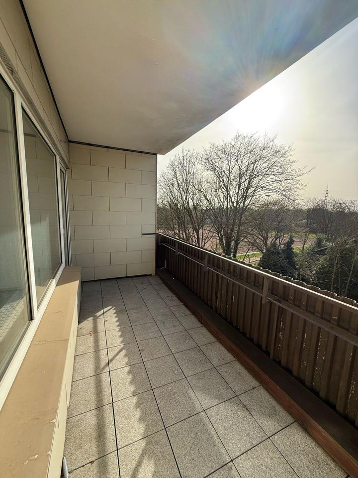 Thumbnail-Geräumige 3-Zimmer Wohnung | Balkon | frisch renoviert | ab sofort