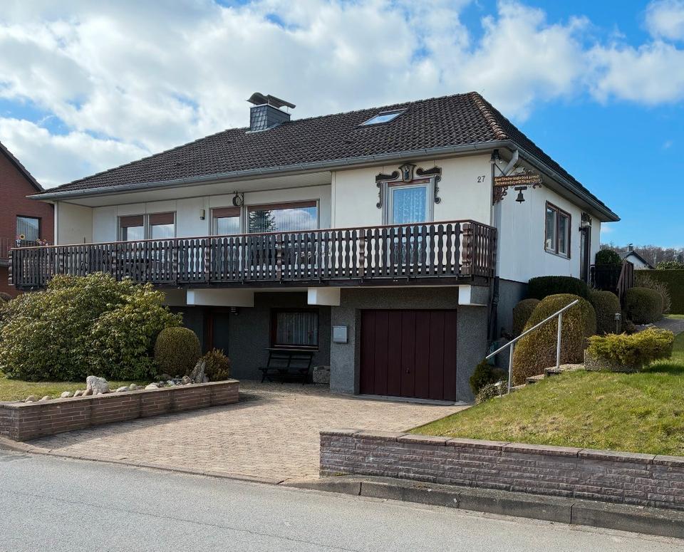 Thumbnail-Freistehendes Einfamilienhaus in Eschershausen