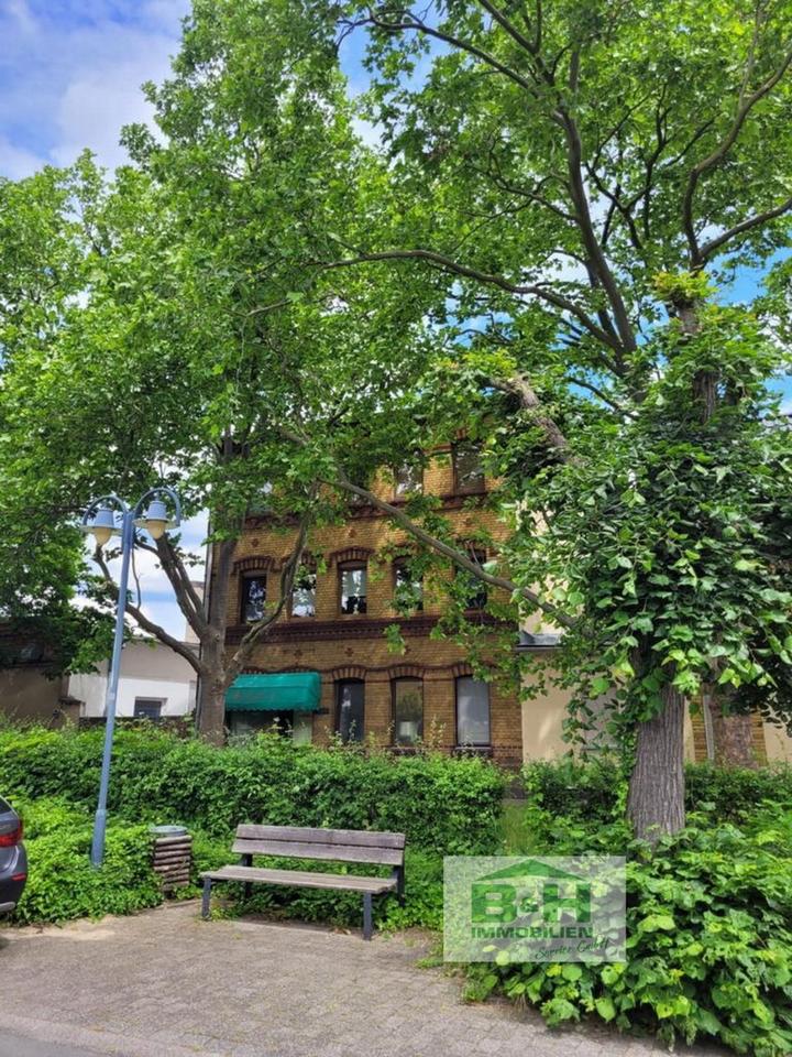 Thumbnail-3 Raum Wohnung in Sandersdorf mit Einbauküche DG in 3 Fam.-haus