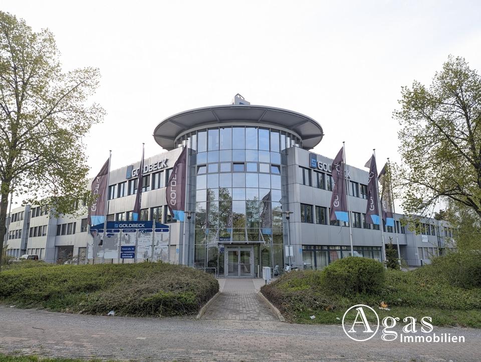 Thumbnail-Büro mit Lagerhalle in verkehrsgünstiger Lage