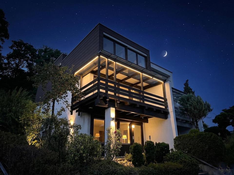 Thumbnail-Aufwachen:lichtdurchflutet-wald-sensationeller Blick-stuttgartnah