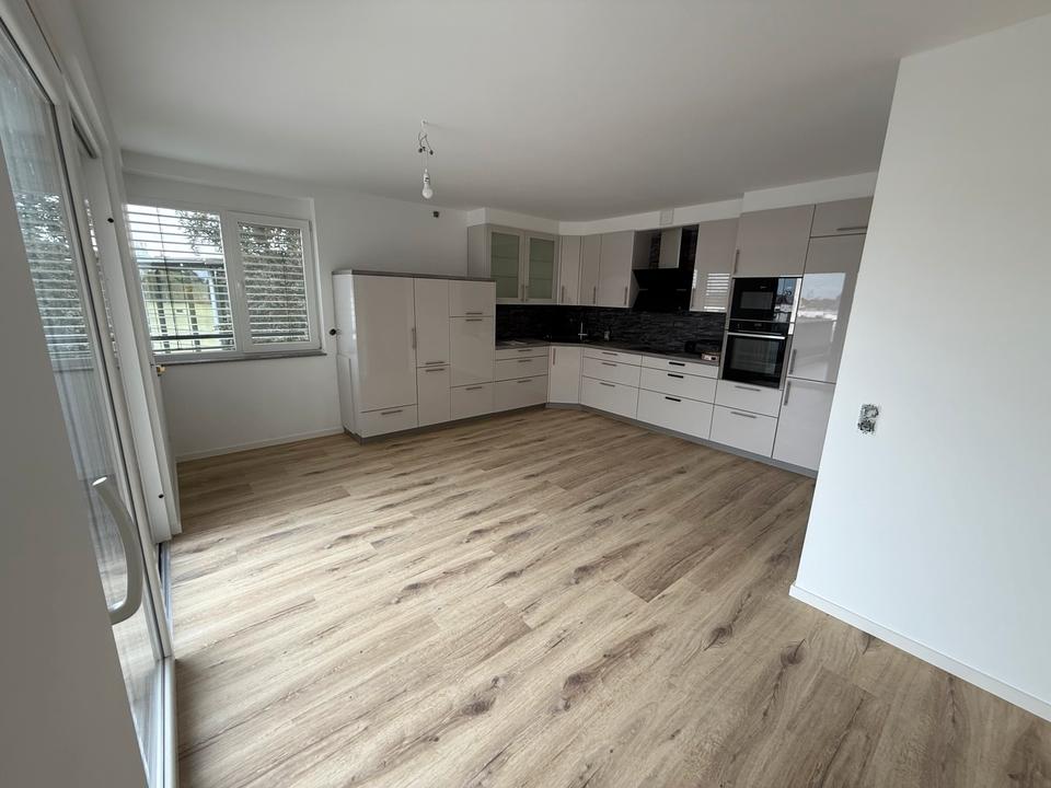 Thumbnail-2-Zimmerwohnung - Loftstyle nach Sanierung mit Dachterrasse