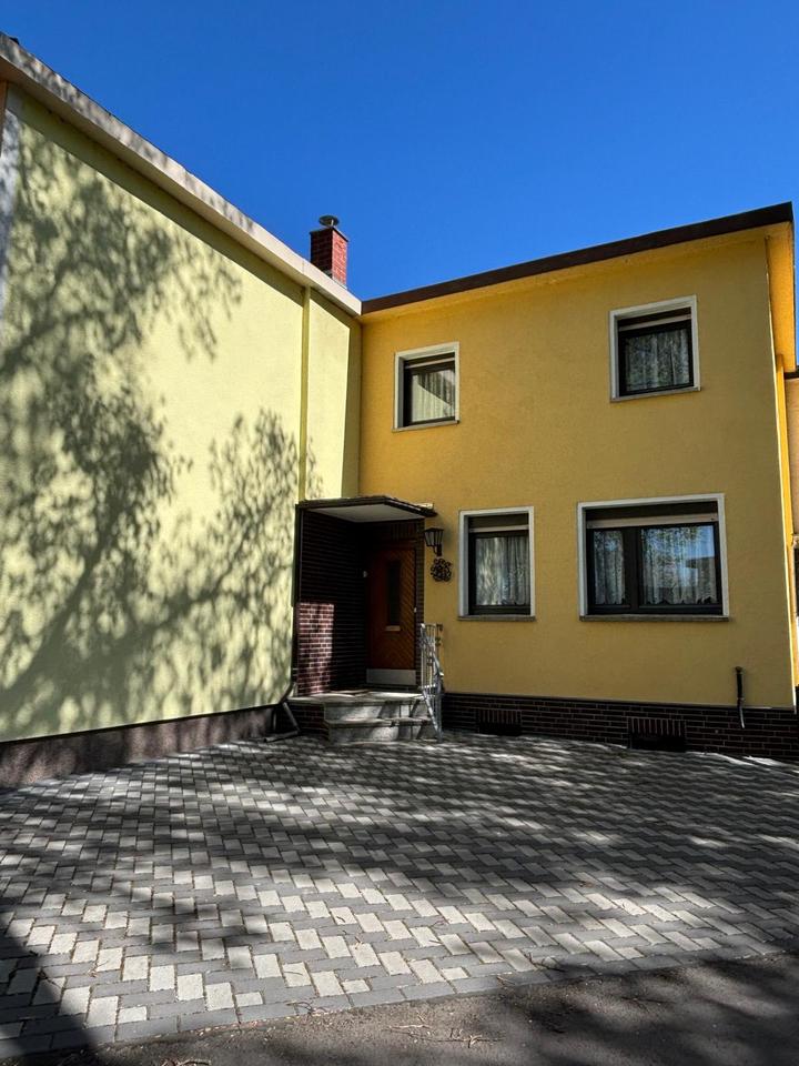 Thumbnail-Einfamilienhaus in ruhiger zentraler Lage von Bernburg