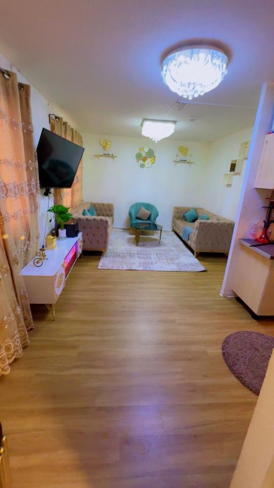 Thumbnail-Möblierte 4-Zimmer-Wohnung zu vermieten