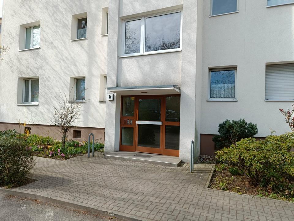 Thumbnail-Bezugsfreie 2 Zimmer Wohnung mit Balkon Charlottenburg-Nord