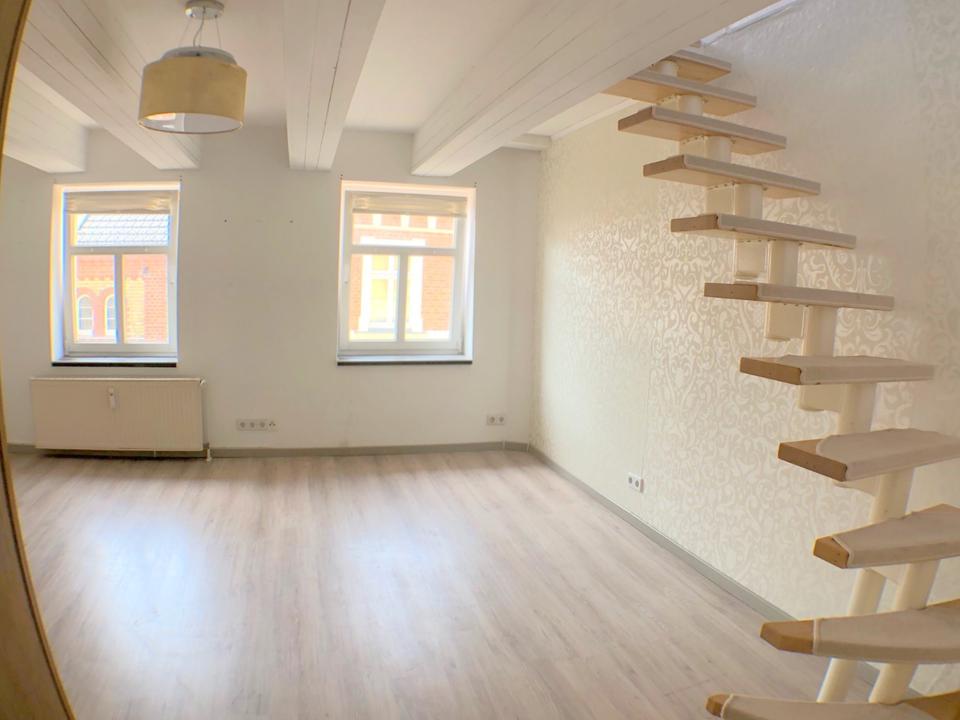 Thumbnail-Sehr schöne 4-Zimmer-Maisonette-Wohnung über zwei Etagen in super Lage, 30 Meter zum Großer Markt, Altstadt Perleberg