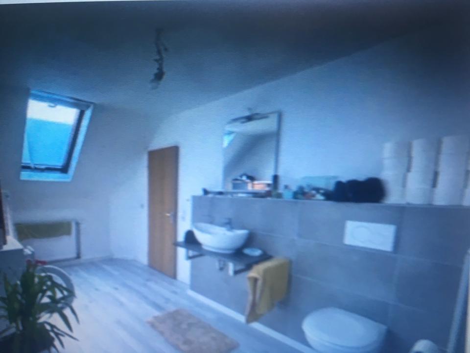 Thumbnail-2 Zimmer Küche mit EBK, Bad, ab 01.03.2026 Schneeberg Amorbach