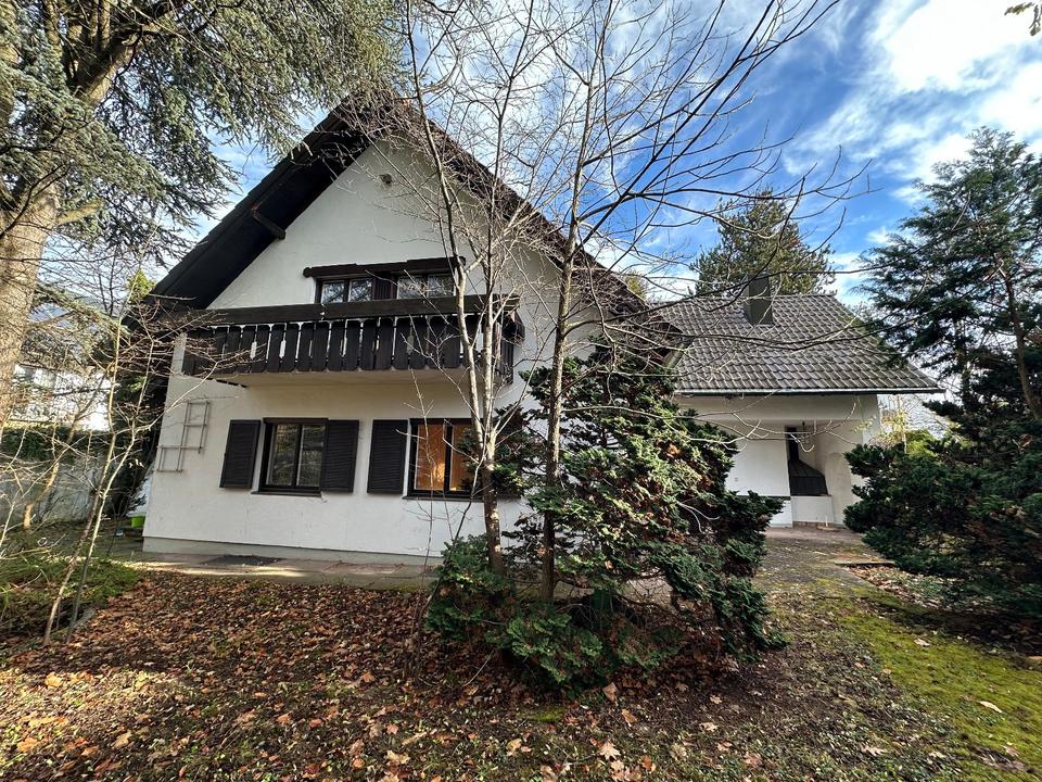 Thumbnail-Einfamilienhaus mit Garage in München-Aubing