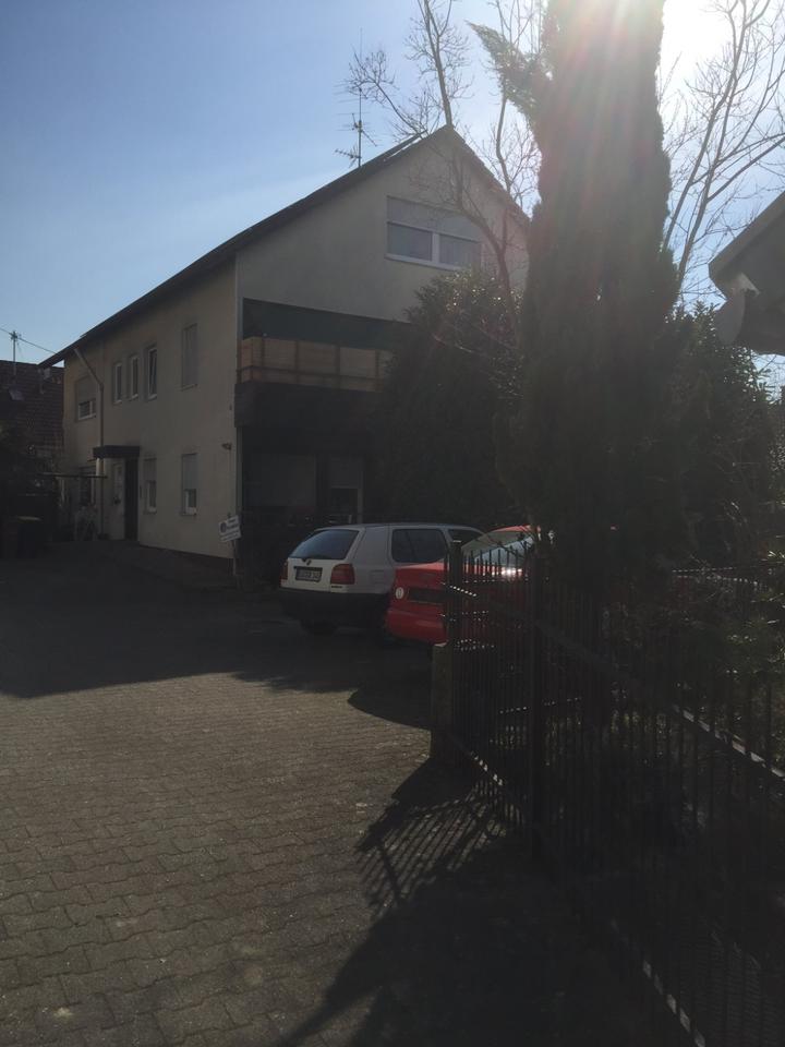 Thumbnail-Verkaufe ein 6 Parteien Mehrfamilienhaus