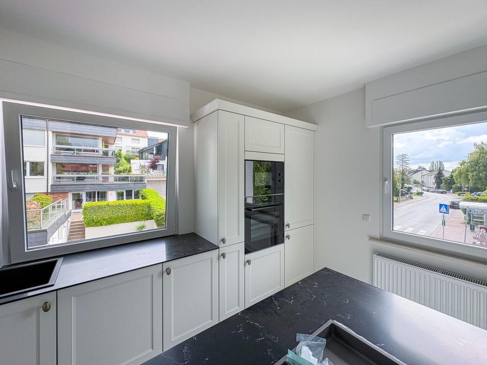 Thumbnail-++ Luxuriös sanierte 4-Zimmer-Wohnung in Traumlage Kalbach-Riedberg ++