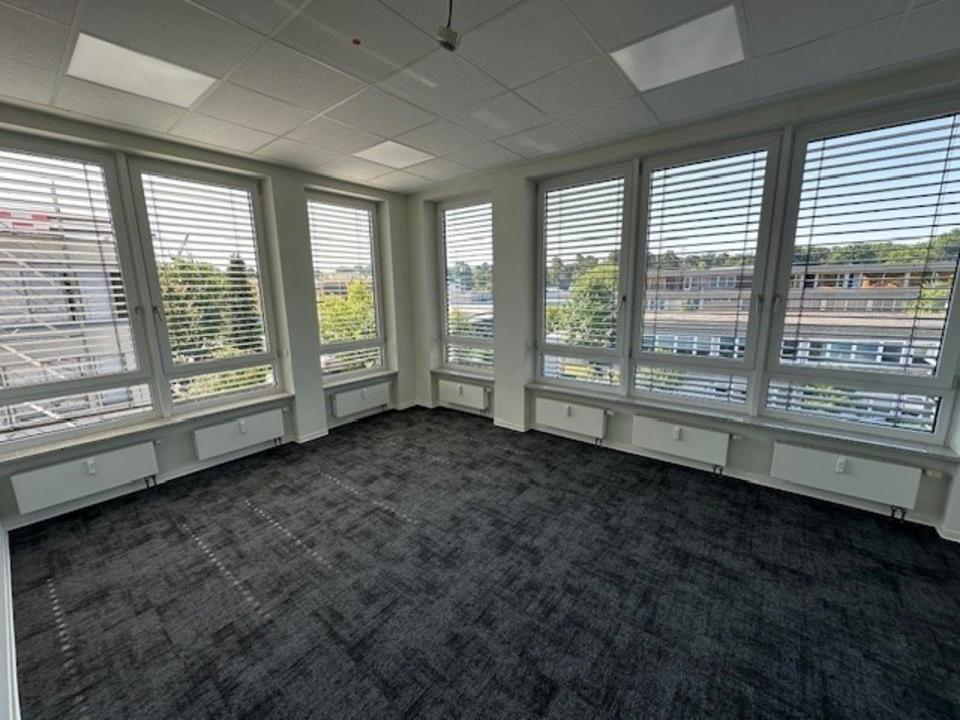 Thumbnail-Renovierte Büroflächen mit Terrasse (provisionsfrei)