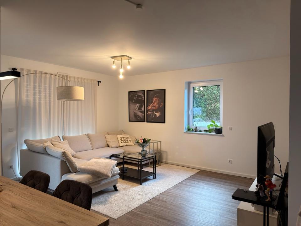 Thumbnail-2,5- Zi. Neubau EGZweitbezugTerasse74qmeigener EingangStellp