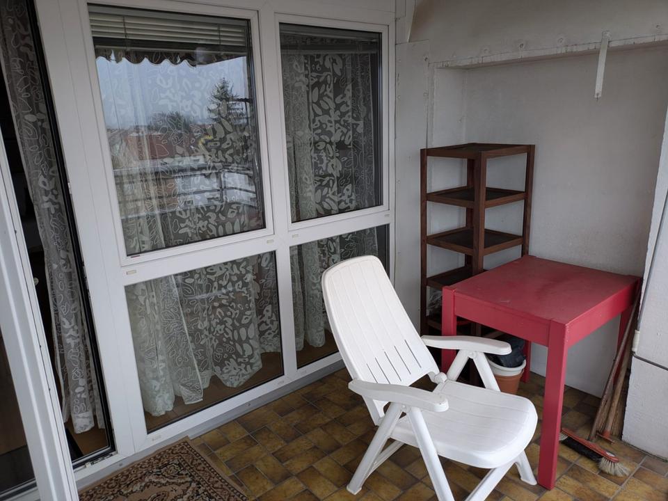 Thumbnail-2,5- Zimmer- Wohnung mit Balkon und Aufzug in Hohengehren