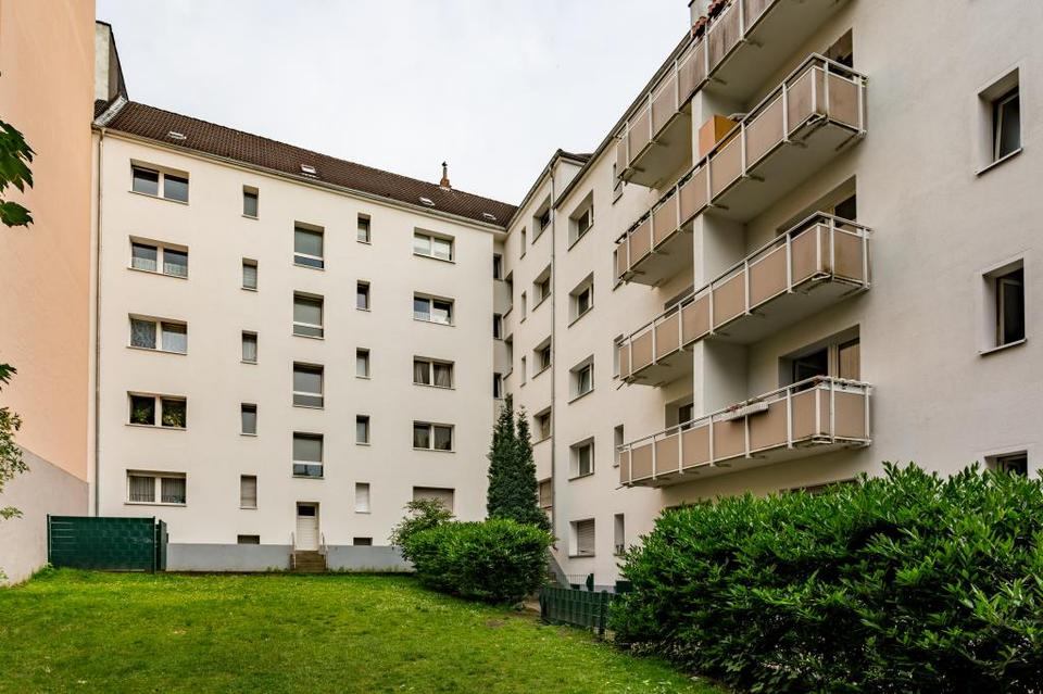 Thumbnail-Jetzt wird es richtig sportlich, hinauf in die 5 Etage.