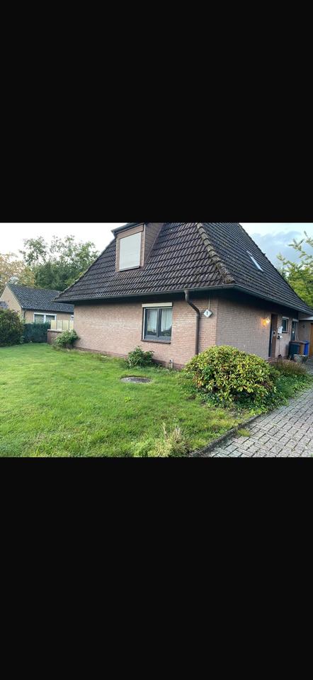 Thumbnail-Charmantes EFH auf großzügigen Grundstück in Top Lage