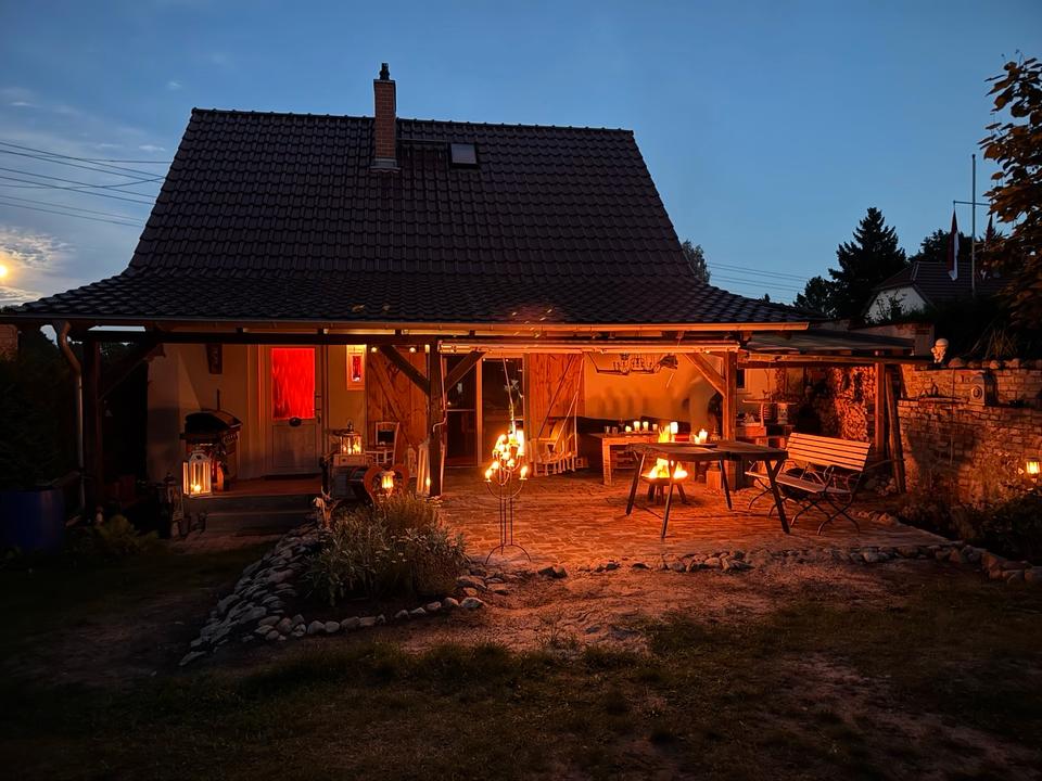 Thumbnail-Freistehendes Bauernhaus mit Wirtschaftsgebäude in Hohensaaten