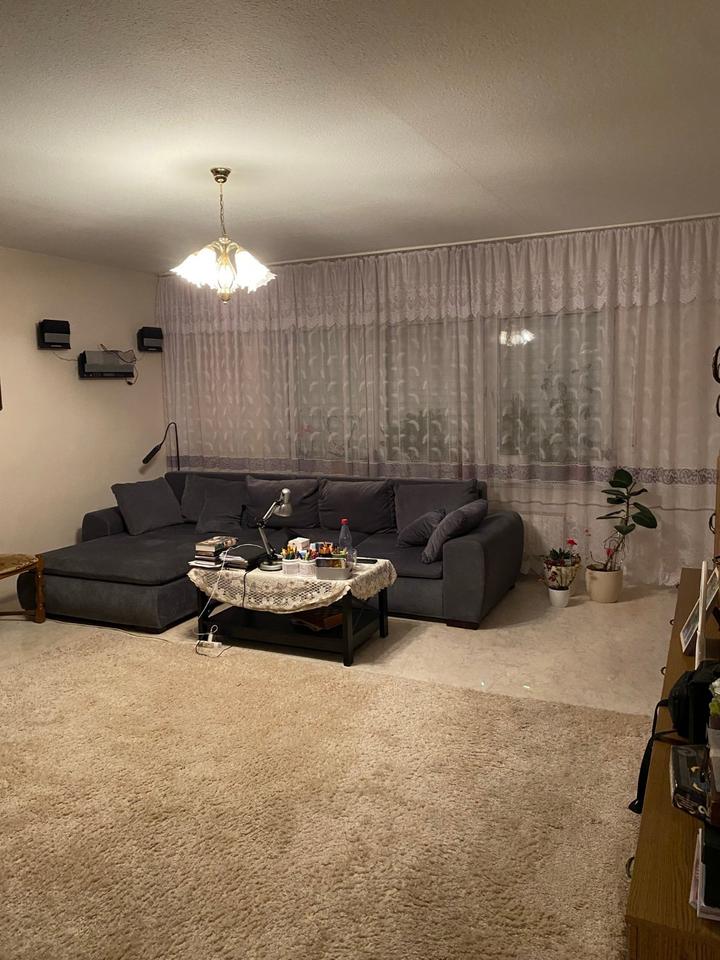 Thumbnail-Schöne 3 Zimmer Wohnung mit Balkon und Blick ins Grüne