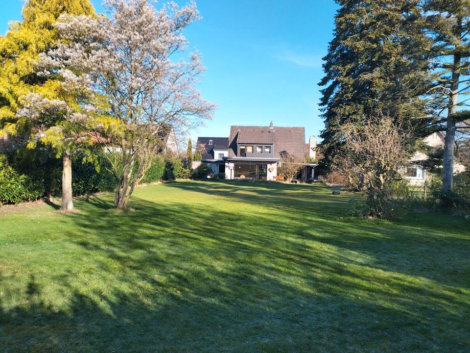 Thumbnail-Einfamilienhaus mit Einliegerwohnung 1187m2, Baugrundstück