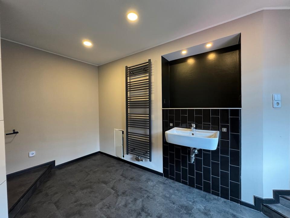 Thumbnail-Schöne 2 Zimmer Wohnung mit großer Küche Bad in 54589 Stadtkyll