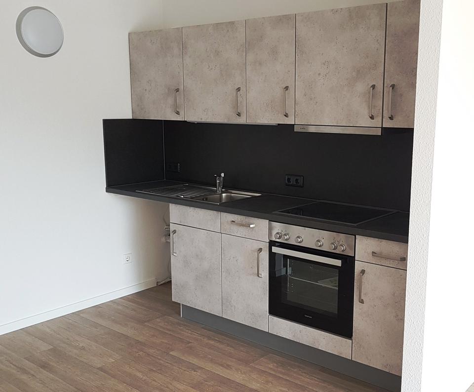 Thumbnail-Zentrale 1-Raumwohnung mit Balkon & Einbauküche – ideal für Singles, Paare, Azubis & Homeoffice!