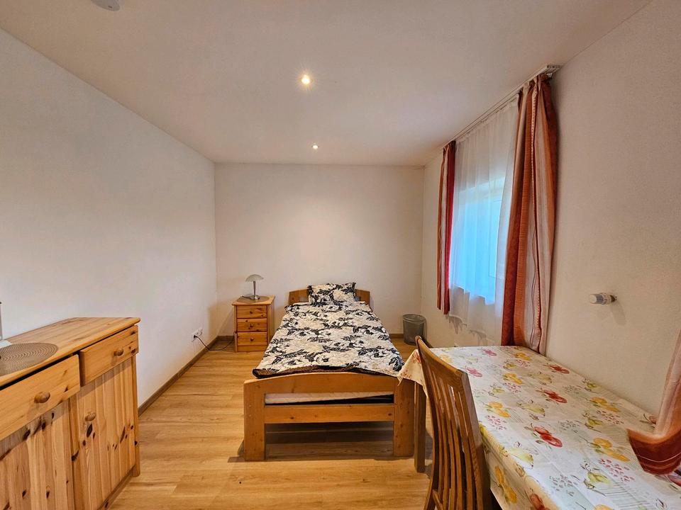 Thumbnail-2-Zimmer Wohnung möbliert an Wochenend Heimfahrer