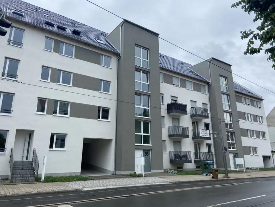 Thumbnail-große 4-Raumwohnung in Innenstadtnähe mit Tiefgaragenstellplatz