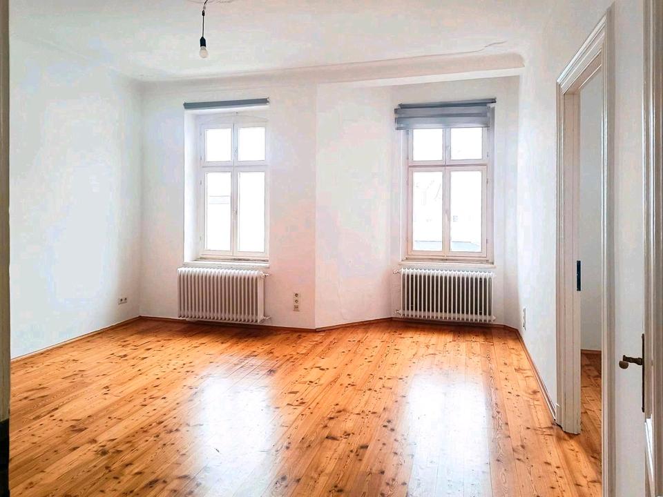 Thumbnail-Schöne 2,5-Zimmer-Wohnung mit großer Einbauküche