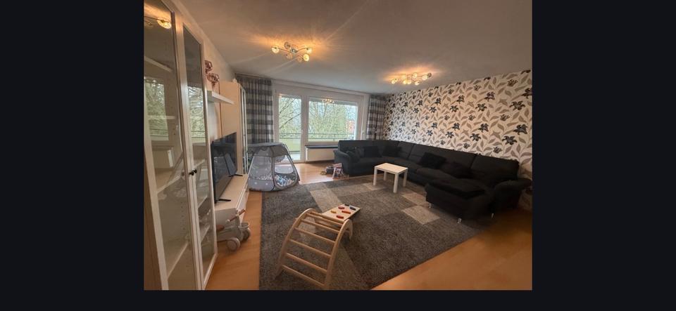 Thumbnail-Helle 3 Zimmerwohnung 89 qm, Welfenallee, nähe Lauensteinplatz