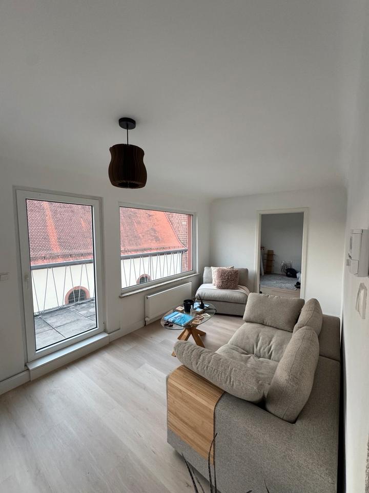 Thumbnail-Helle 3,5-Zimmer-Penthousewohnung mit Balkon in Pirmasens