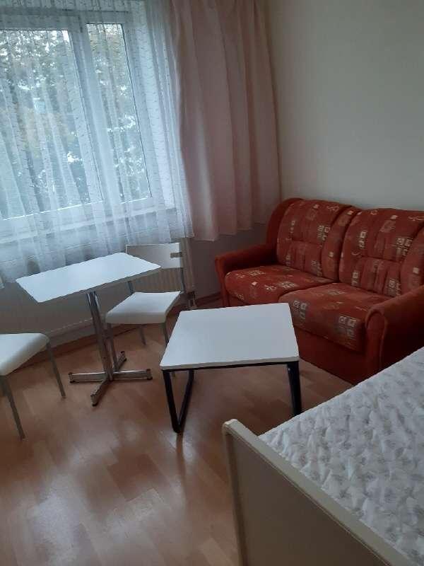 Thumbnail-1-Zimmer-App. in Klotzsche